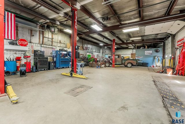 600 S Charlotte Ave Avenue, Sioux Falls, SD 57103