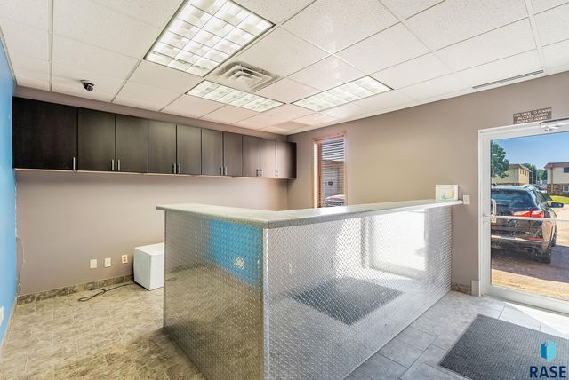 600 S Charlotte Ave Avenue, Sioux Falls, SD 57103