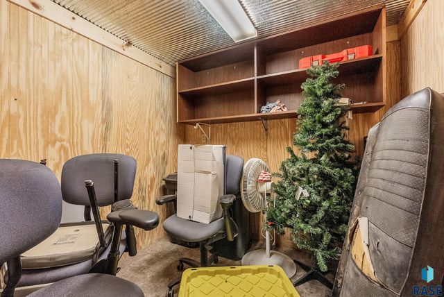 600 S Charlotte Ave Avenue, Sioux Falls, SD 57103