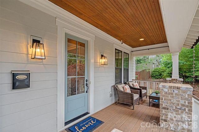 4316 Tangle Drive, Charlotte, NC 28211