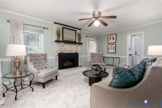 11135 Oakcrest Dr, North Chesterfield, VA 23235