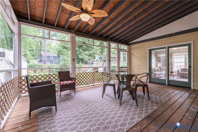 11135 Oakcrest Dr, North Chesterfield, VA 23235