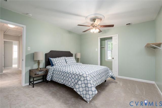11135 Oakcrest Dr, North Chesterfield, VA 23235