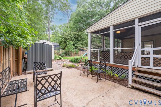 11135 Oakcrest Dr, North Chesterfield, VA 23235