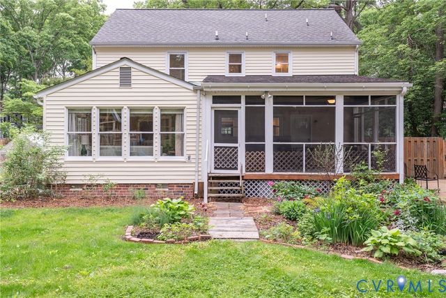 11135 Oakcrest Dr, North Chesterfield, VA 23235