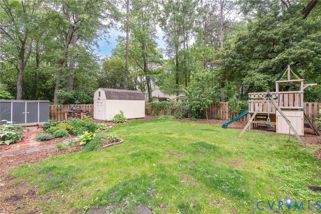 11135 Oakcrest Dr, North Chesterfield, VA 23235