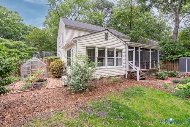 11135 Oakcrest Dr, North Chesterfield, VA 23235