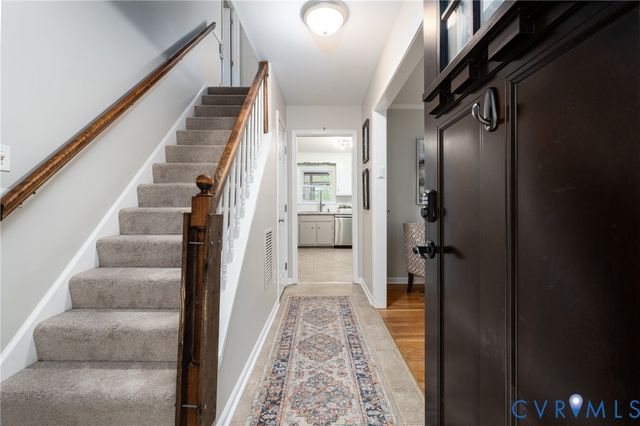 11135 Oakcrest Dr, North Chesterfield, VA 23235
