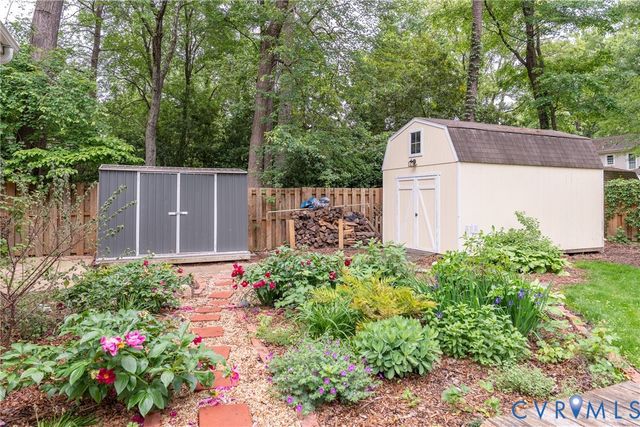 11135 Oakcrest Dr, North Chesterfield, VA 23235