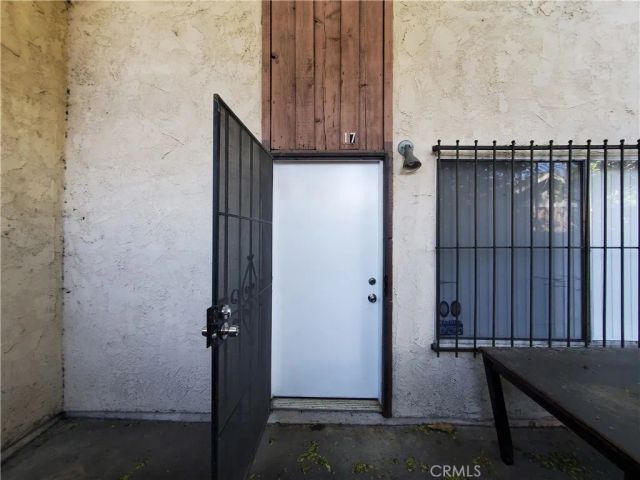 2020 W 23 17, Long Beach, CA 90810