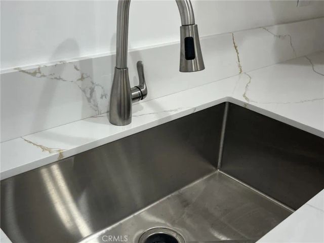 1840 W Glenoaks Boulevard A, Glendale, CA 91201