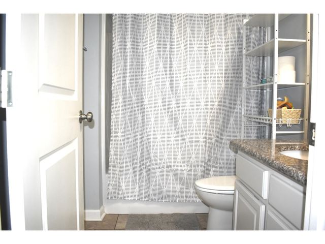 2552 Pineridge Street, Thibodaux, LA 70301
