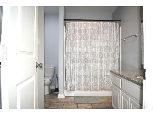 2552 Pineridge Street, Thibodaux, LA 70301