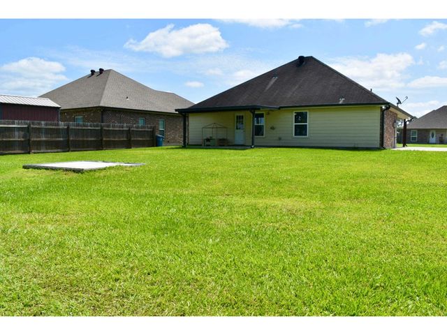 2552 Pineridge Street, Thibodaux, LA 70301