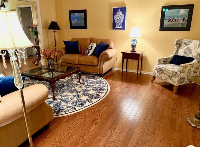 76 Van Voorhis Road, Pittsford, NY 14534