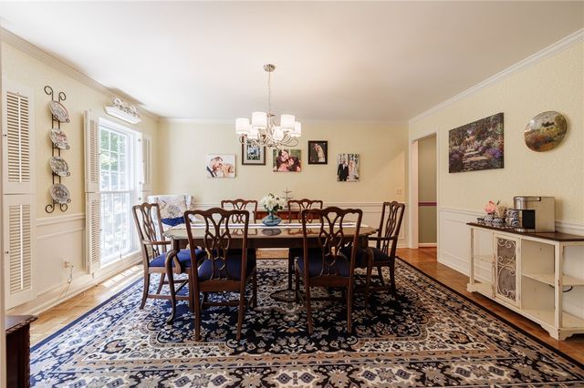 76 Van Voorhis Road, Pittsford, NY 14534