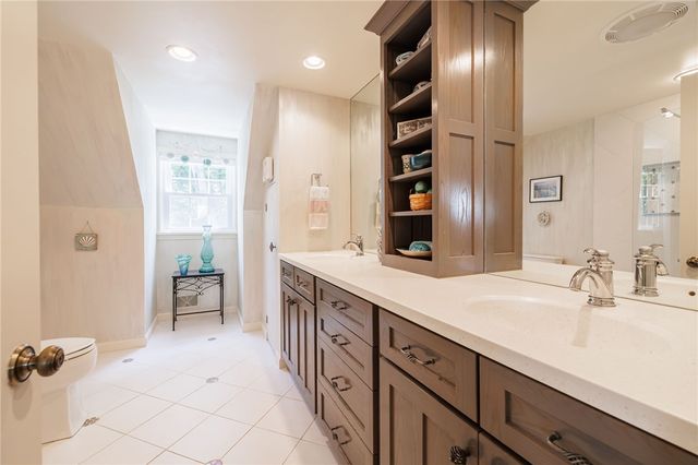 76 Van Voorhis Road, Pittsford, NY 14534
