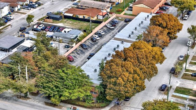 10881 SW 6th St 7, Sweetwater, FL 33174