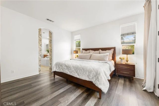 30 Bombay, Irvine, CA 92620