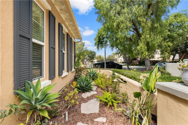 30 Bombay, Irvine, CA 92620