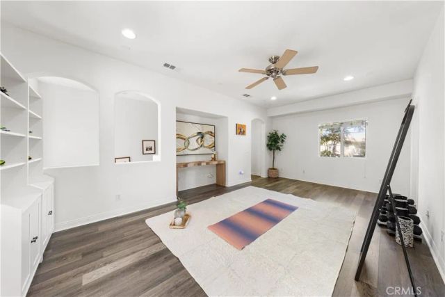30 Bombay, Irvine, CA 92620