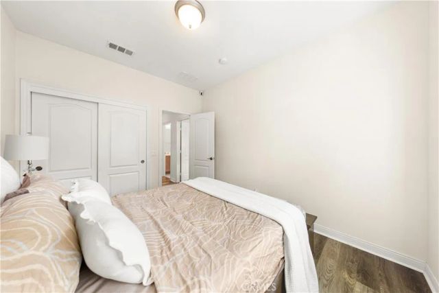 30 Bombay, Irvine, CA 92620