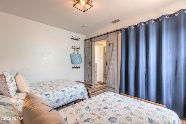 353 Boylston Avenue, Daytona Beach, FL 32118