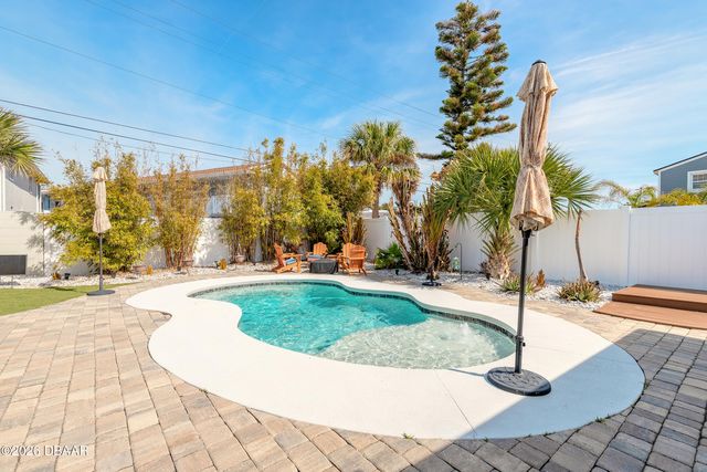 353 Boylston Avenue, Daytona Beach, FL 32118