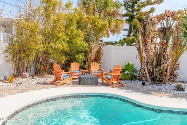 353 Boylston Avenue, Daytona Beach, FL 32118