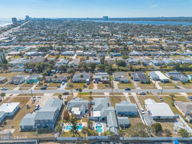 353 Boylston Avenue, Daytona Beach, FL 32118