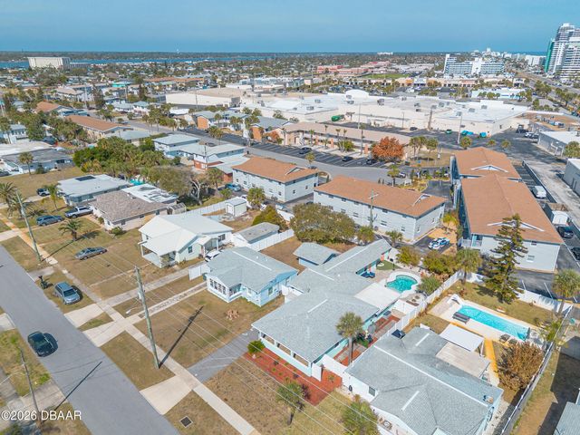 353 Boylston Avenue, Daytona Beach, FL 32118