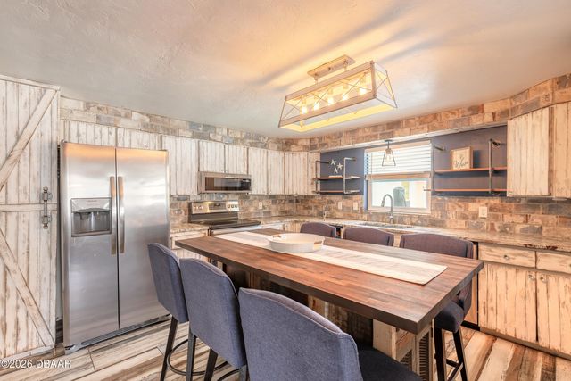 353 Boylston Avenue, Daytona Beach, FL 32118