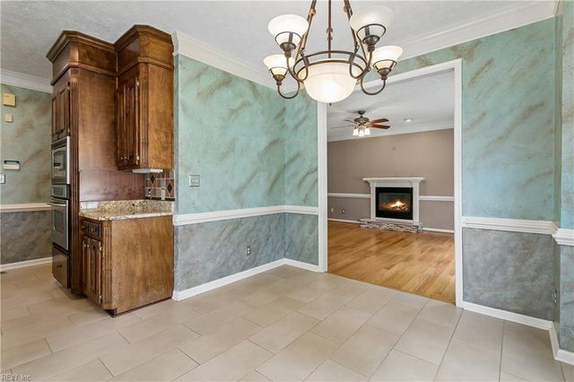 105 Harrigan WAY, Yorktown, VA 23693