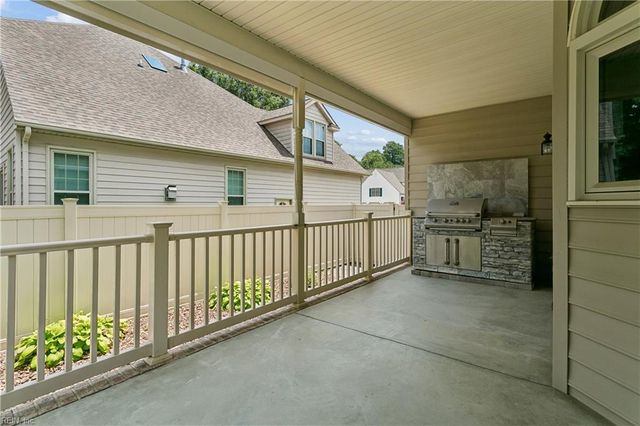 105 Harrigan WAY, Yorktown, VA 23693