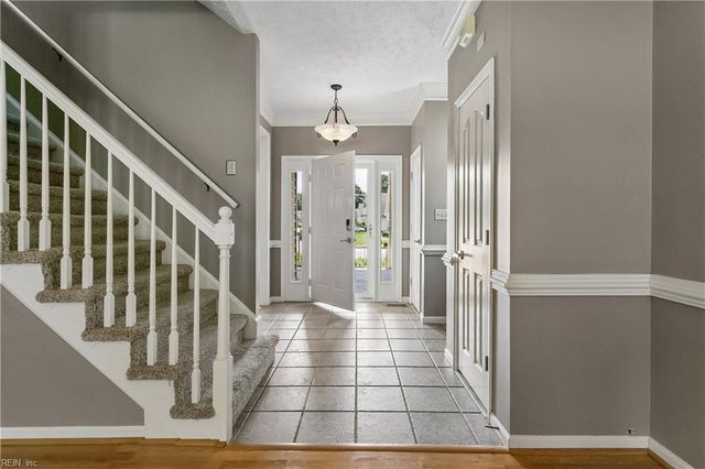 105 Harrigan WAY, Yorktown, VA 23693
