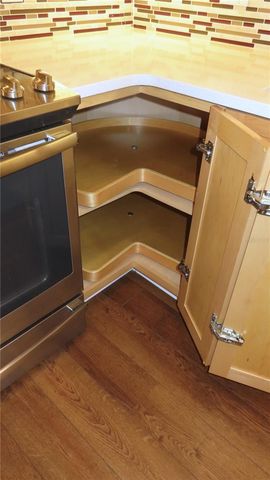 2285 ISRAELI DRIVE 17, Clearwater, FL 33763