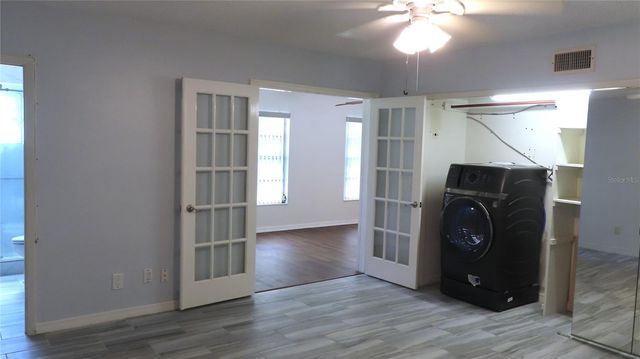 2285 ISRAELI DRIVE 17, Clearwater, FL 33763