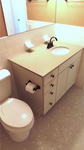 2285 ISRAELI DRIVE 17, Clearwater, FL 33763