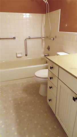 2285 ISRAELI DRIVE 17, Clearwater, FL 33763