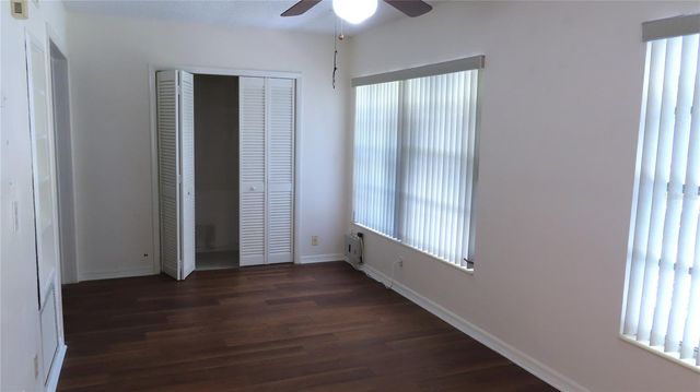 2285 ISRAELI DRIVE 17, Clearwater, FL 33763