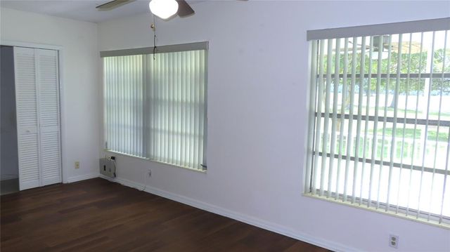 2285 ISRAELI DRIVE 17, Clearwater, FL 33763