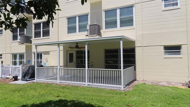 2285 ISRAELI DRIVE 17, Clearwater, FL 33763