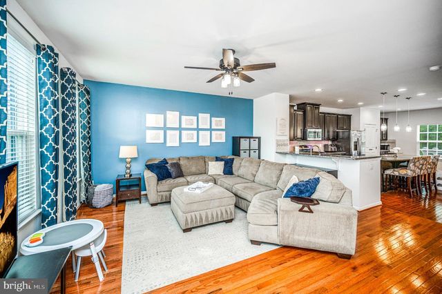 7739 MILTON CIR, Gainesville, VA 20155