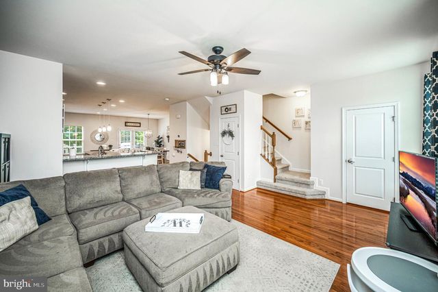 7739 MILTON CIR, Gainesville, VA 20155