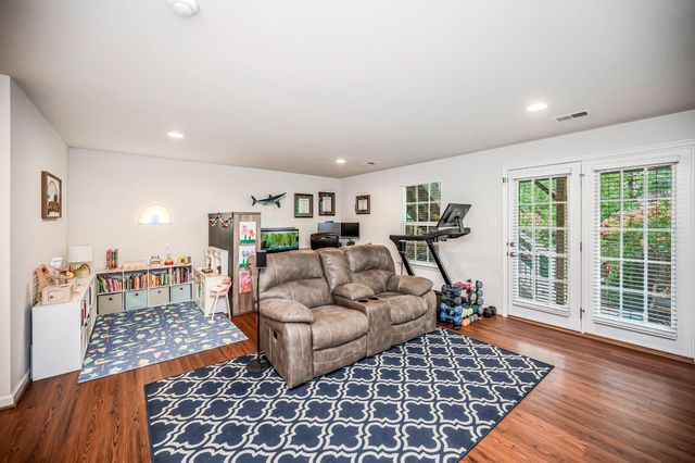 7739 MILTON CIR, Gainesville, VA 20155