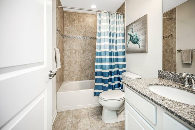 7739 MILTON CIR, Gainesville, VA 20155