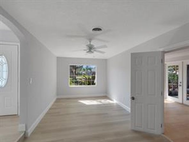 2064 Atlantic Boulevard, Vero Beach, FL 32960