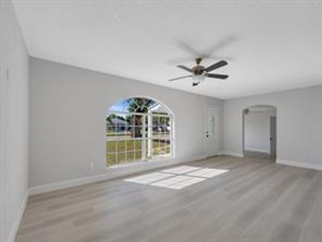 2064 Atlantic Boulevard, Vero Beach, FL 32960