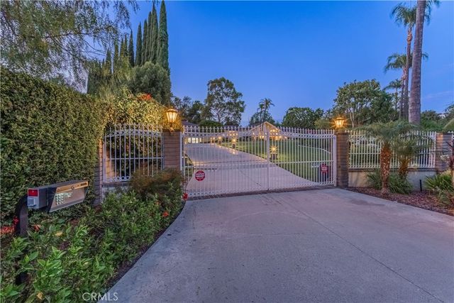 19749 Cameron, Covina, CA 91724