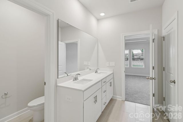1607 Harper Landing Boulevard, Stanley, NC 28164